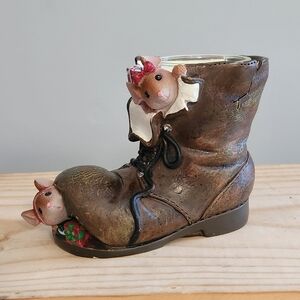 Yankee Candle Retired Mice Snuggled in Boot Tea Light Holder
